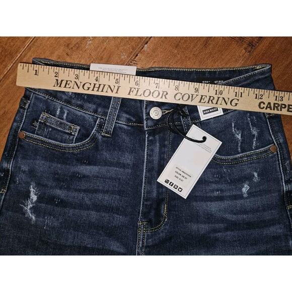 NWT! Judy Blue High Waist Knee Destroy Wide Leg Crop Denim Size 5/27 - Picture 7 of 10